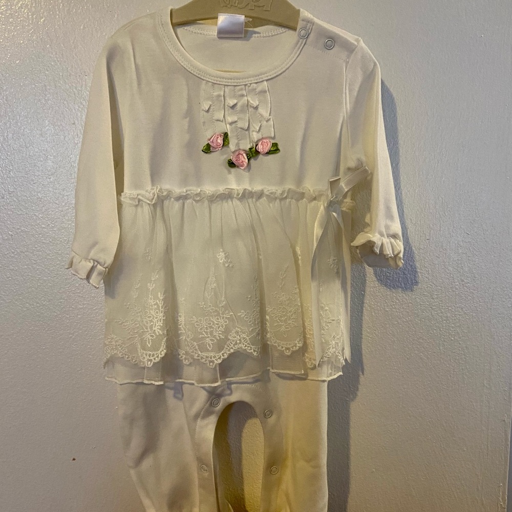 NWT baby girl onesie with tutu skirt